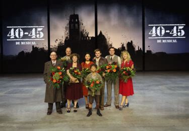 Recensie 40 45 De Musical Raakt En Maakt Indruk 5 Sterren