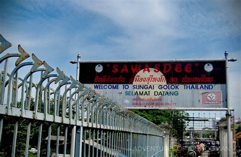 Sungai_Golok_Border_Crossing-Thailand-Malaysia-Greg_Goodman ...