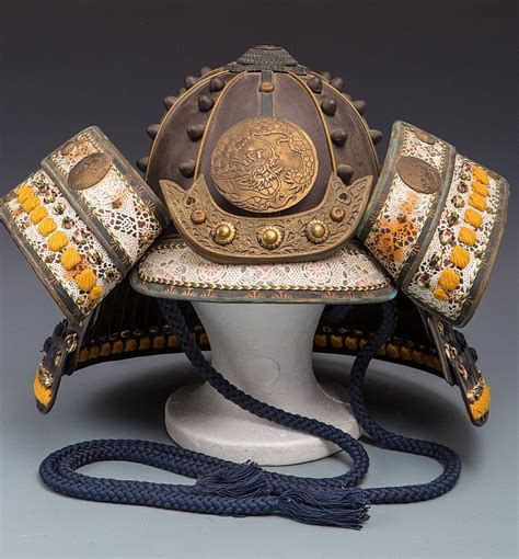 JAPANESE SAMURAI KABUTO HELMET