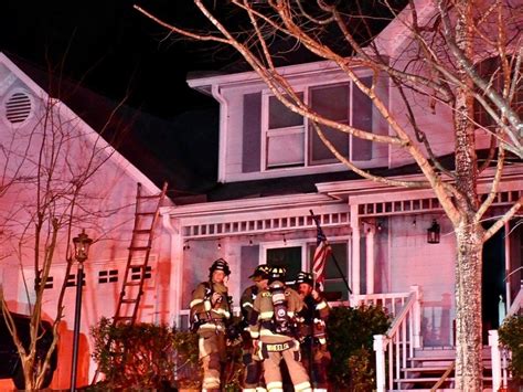 Neighbors Rescue Couple From Roof Of Burning Woodstock Home Woodstock Ga Patch