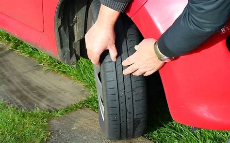 Top Reasons For Your Car Tires Wearing On The Inside