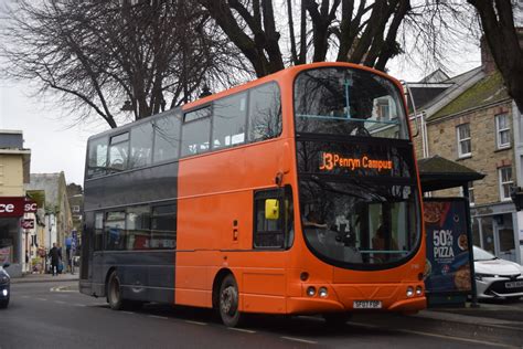 37182 First Kernow Volvo B7TL Wright Eclipse Gemini 37182 Flickr