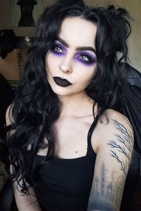 15 Pretty Goth Makeup Looks You Must Try This Summer Grunge Makeup Goth Eye Makeup Eye Makeup