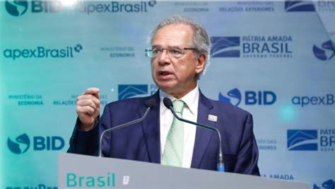 Paulo Guedes Diz Que Poss Vel Manter Aux Lio Em R A Garantia