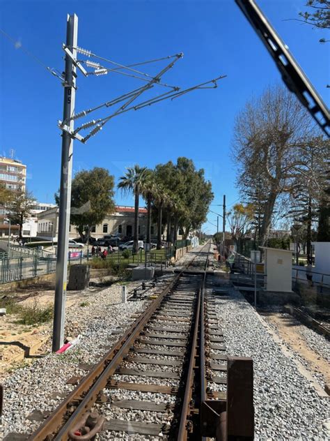 Deputados algarvios do PS visitam obras de electrificação da linha de