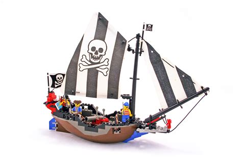 Renegade Runner Lego Set 6268 1 Building Sets Pirates