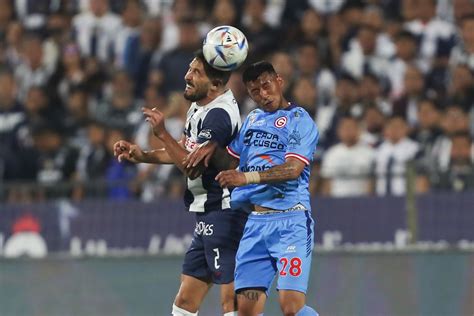 Alianza Lima vence 3 a 2 a Garcilaso por la Liga 1 Galería Fotográfica