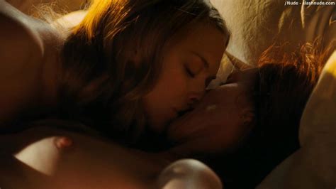 Amanda Seyfried Chloe Sex Scene Telegraph