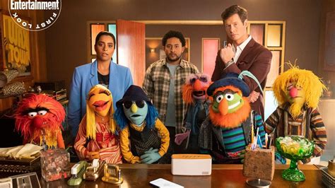 First Look Photos From the Disney+ Series THE MUPPETS MAYHEM All About ...