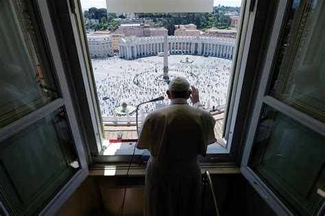 Vatican Centralizes Contracting To Cut Waste Corruption