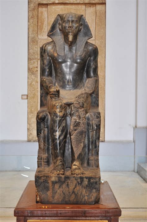 Khafre Pharaoh Statue And His Pyramid Ancient Egypt Facts Off