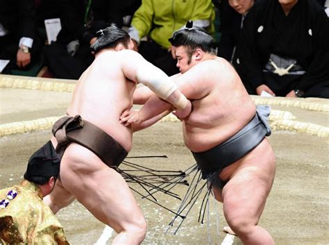 関脇貴景勝、横綱白鵬破って2桁10勝目「挑戦者の気持ちでいきました」スポーツデイリースポーツ Online