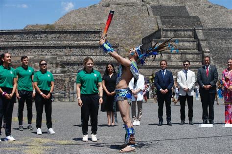 La Jornada Encienden Fuego Panamericano En Teotihuac N Rumbo A