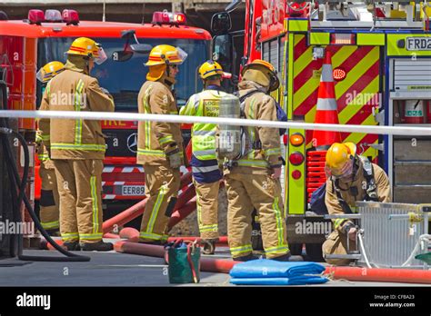 Fire Crews Hi Res Stock Photography And Images Alamy