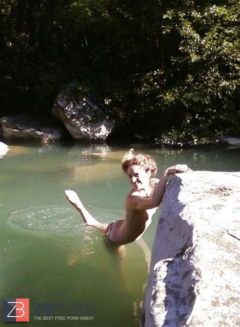 Porcellina Al Lago ZB Porn