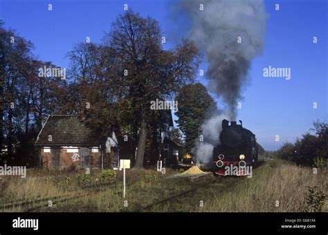 Station Vintage Poland Railway Old Hi Res Stock Photography And Images