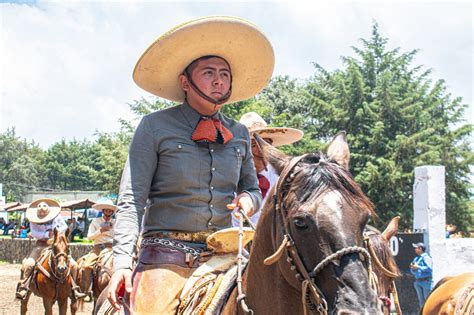 Dando Inicio Al Vo Torneo Charro Do A Guadalupe Cordero En El Lienzo