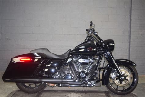 2022 Harley-Davidson® Road King® Special Black | New York City Harley-Davidson®