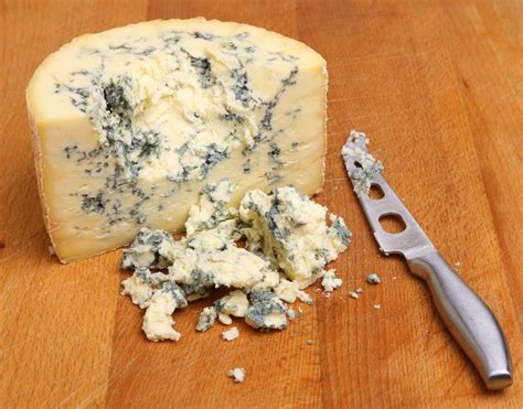 Stilton Cheese Making Recipe | Cheese making recipes, How to make ...