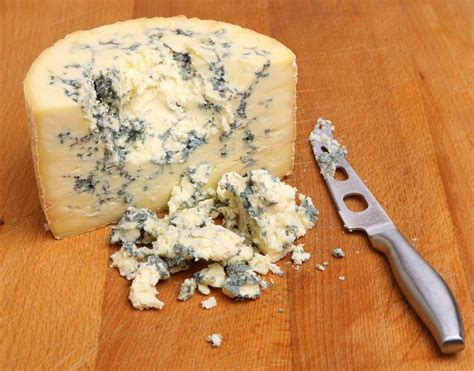 Stilton Cheese Making Recipe | Cheese making recipes, How to make ...