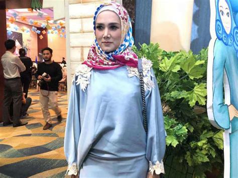 Mulan Jameela Ungkap Alasan Dirinya Kini Mantap Berhijab