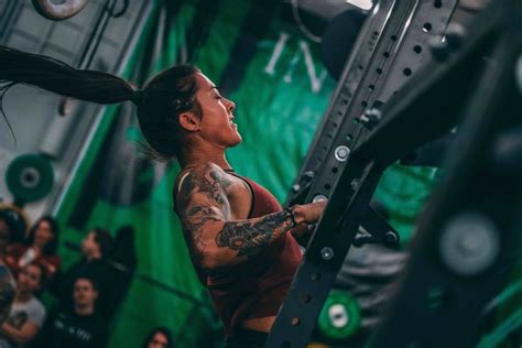 Comparing Pull Ups Kipping Vs Butterfly Invictus Fitness