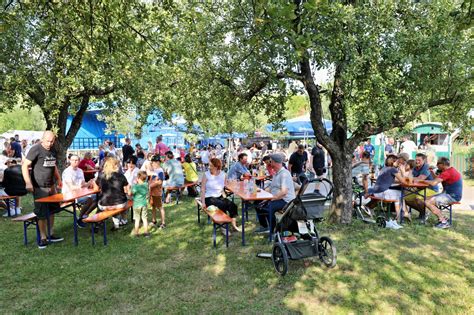 Das Ist Geboten Beim Stra Enfest Remshalden Fritzle Flohmarkt