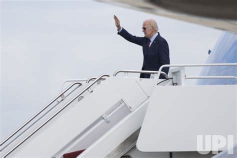 Photo President Joe Biden Boards Air Force One WAX20221101904 UPI