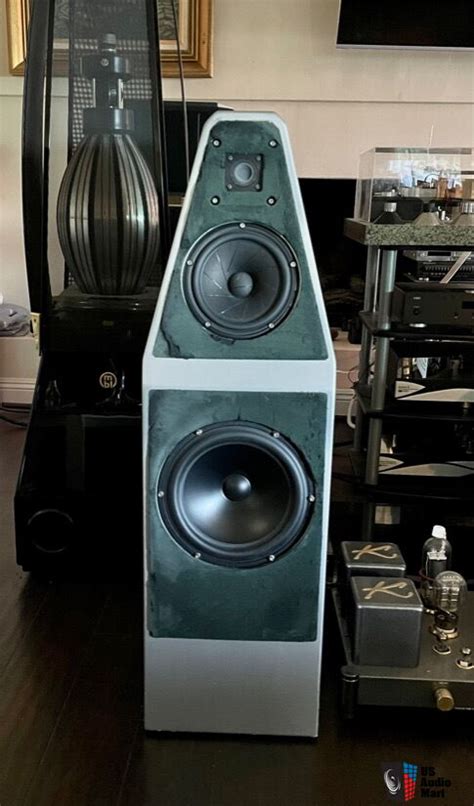 Wilson Audio Sophia 1 Audiophile 3 Way Floor Standing Speakers In Titanic Gray Great Sounding