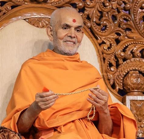 Pin By Dhwani Prajapati On Mahant Swami Maharaj Mahant Swami Mahant