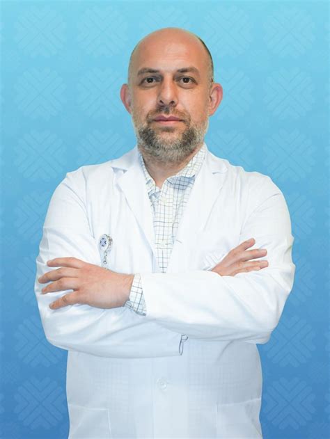 Doktor Öğretim Üyesi Alper Çağrı KARCI Doktorlarımız Medipol Sağlık