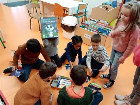 Passage du père Noël pendant les vacances École Sainte Marie