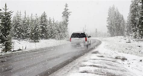 Prognoza meteo 16 februarie Ninsorile pun stăpânire pe România