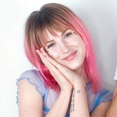 Hayley Williams Pink Hair