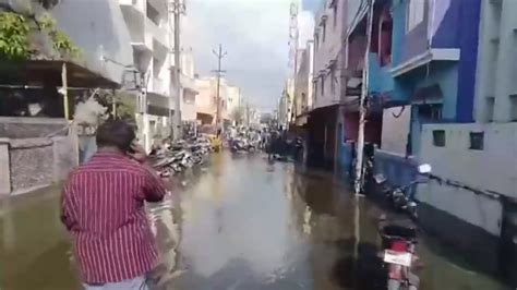 Tamil Nadu Rain तमलनड म बरश स जगह जगह लडसलइड 16 नवबर तक