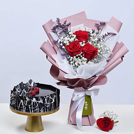 Online Red Rose Surprise With Cake Gift Delivery In Qatar FNP