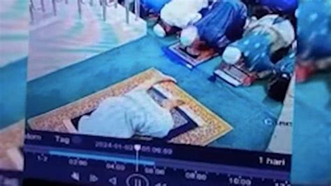 Imam Masjid Asal Sinjai Meninggal Saat Pimpin Shalat Subuh Orangya