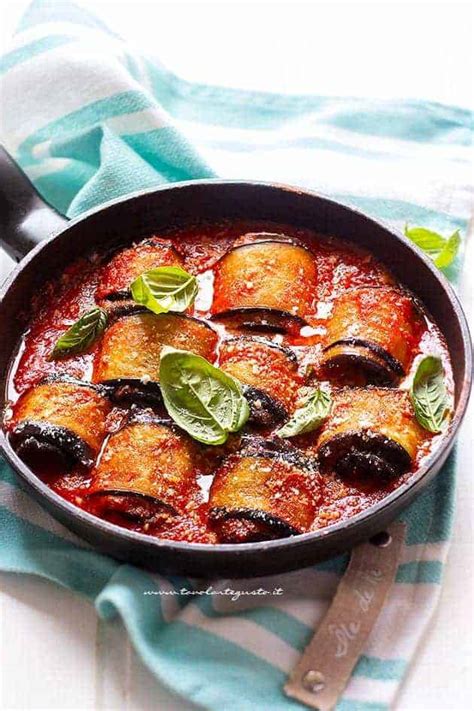 Involtini Di Melanzane E Mozzarella La Ricetta Facile E Saporita