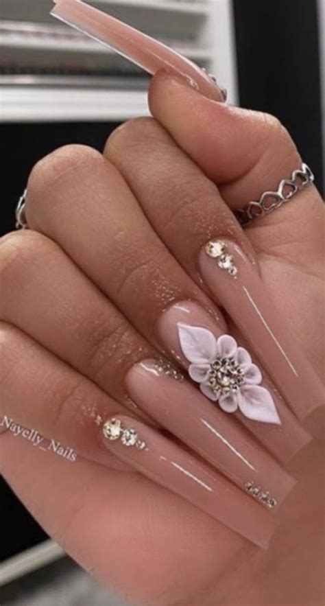 Pin By Gaby Almendarez On Nailsz Bling Acrylic Nails Acyrlic Nails