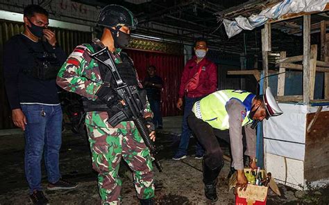 Tni Dan Polri Tingkatkan Patroli Untuk Antisipasi Keamanan Jelang Hut Opm