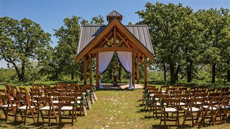 Party Barns How To Build The Ultimate Timber Frame Barn For Entertaining