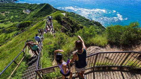 5 Fun Ways To See Diamond Head On Oahu Travelage West