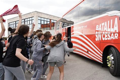 El Doble Ascenso Del Sporting Femenino Con Fiesta En Mareo El Primer