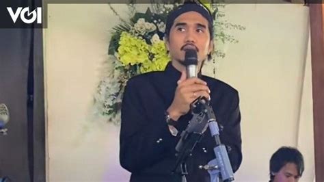 Viral Duta Sheila On 7 Nyanyi Sekaligus Jadi MC Di Kondangan