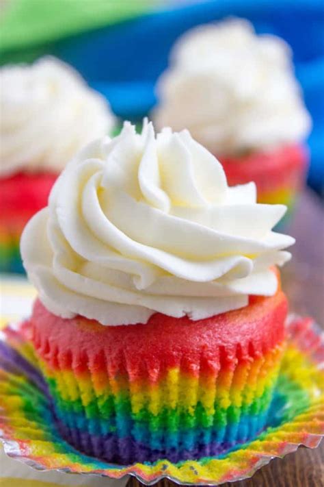 Easy Cupcake Decorating Ideas For Summer Shelly Lighting