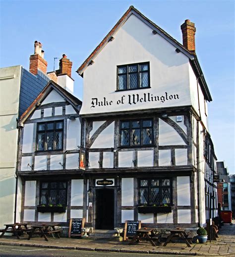 A Guided Walking Tour Of Some Of Some Historic Pubs In Southampton