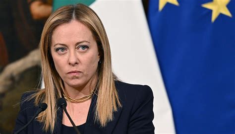 Sondaggio Il Governo Propone Divieto Del Fumo All Aperto E Stretta Su