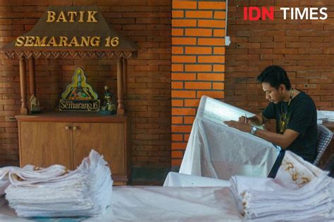 10 Potret Sanggar Pembuat 219 Motif Batik Khas Semarangan