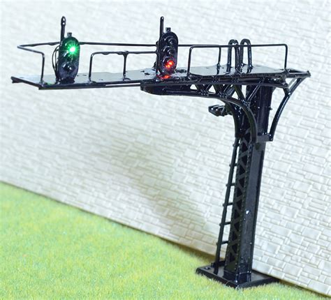 X Ho Oo Black Cantilever Signal Bridge Led Aspects Double Tracks