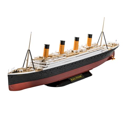 Titanic Schiff